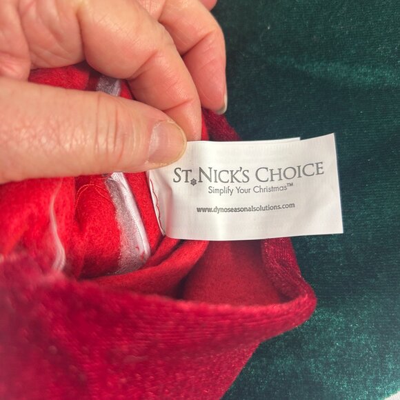 St Nicks Choice Merry Christmas Stockings Lot 2 Red Green Embroidered Snowflakes - Picture 7 of 8